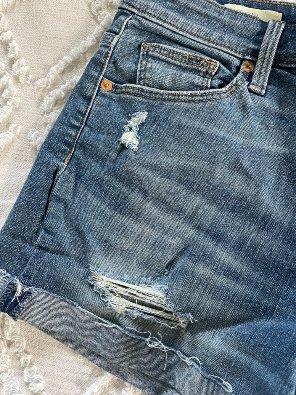 Universal Thread Denim Shorts - Picture 6 of 8